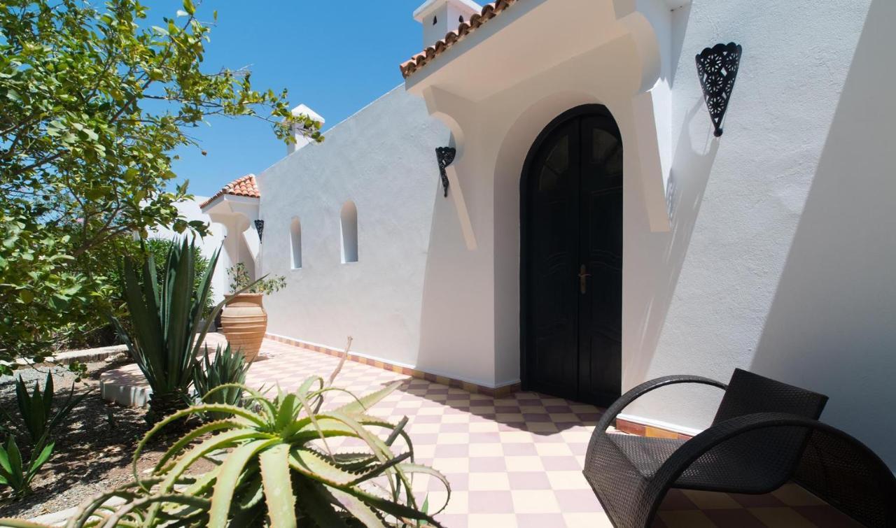 Villa Amaryllis Al Ghar Kültér fotó